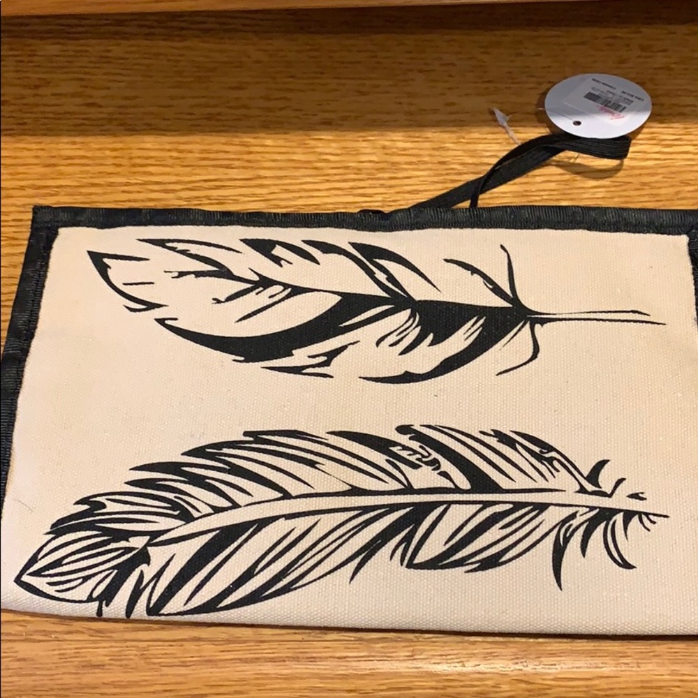 Jewelry case